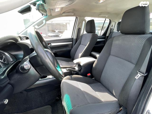 טויוטה היילקס