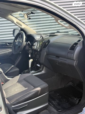 איסוזו די-מקס