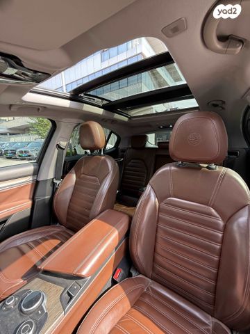 אלפא רומיאו סטלביו