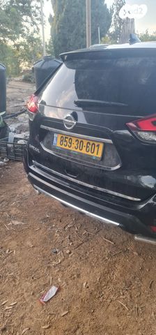 ניסאן אקס טרייל