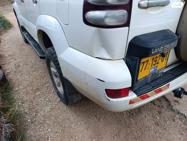 טויוטה לנד קרוזר