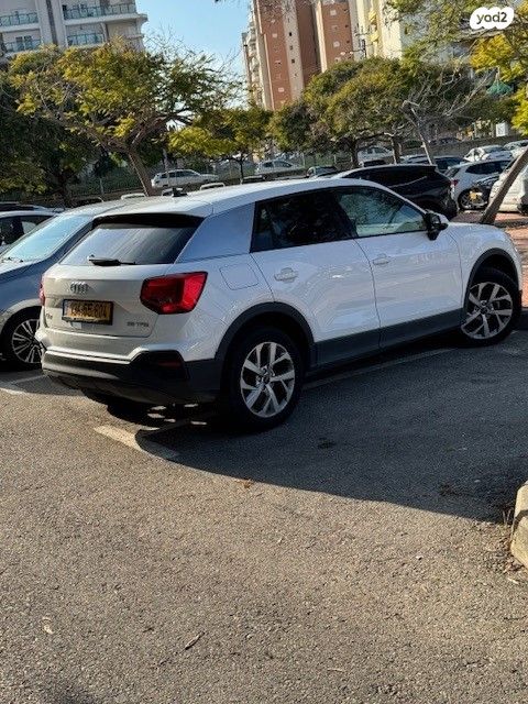 מודעת רכב אאודי Q2