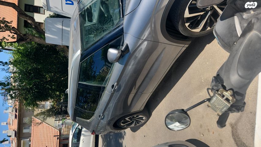 מיצובישי אאוטלנדר