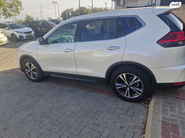 ניסאן אקס טרייל