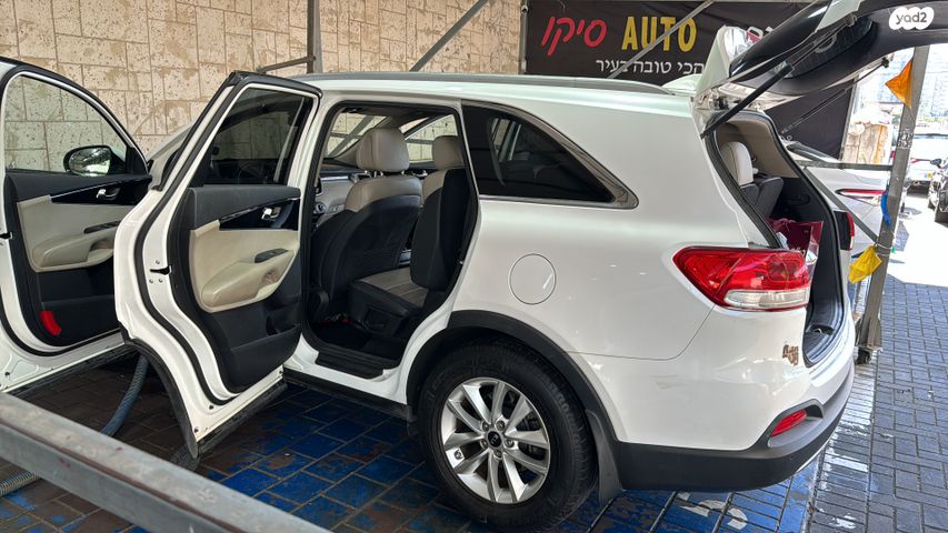 מודעת רכב קיה סורנטו