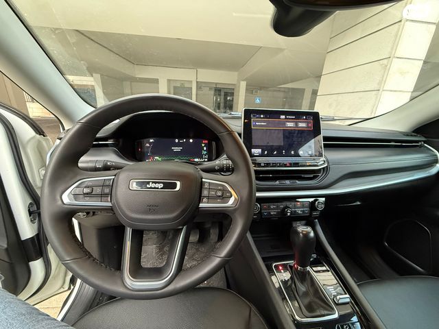 ג'יפ קומפאס