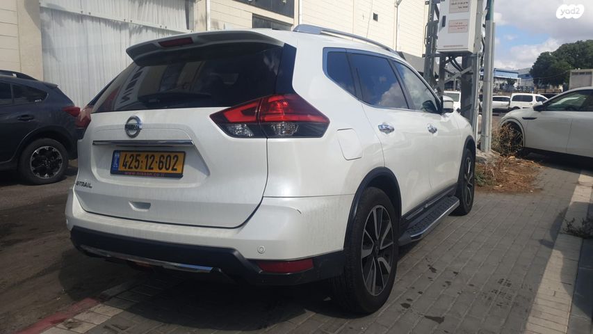 ניסאן אקס טרייל