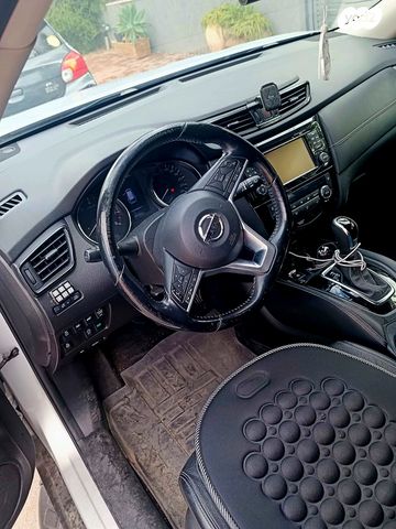 ניסאן אקס טרייל