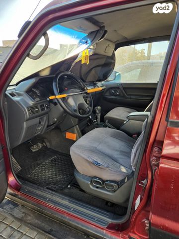 מודעת רכב מיצובישי פג'רו