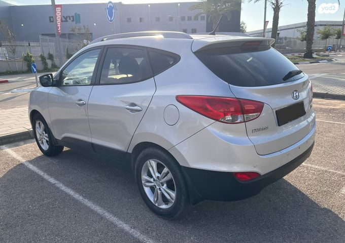 יונדאי ix35