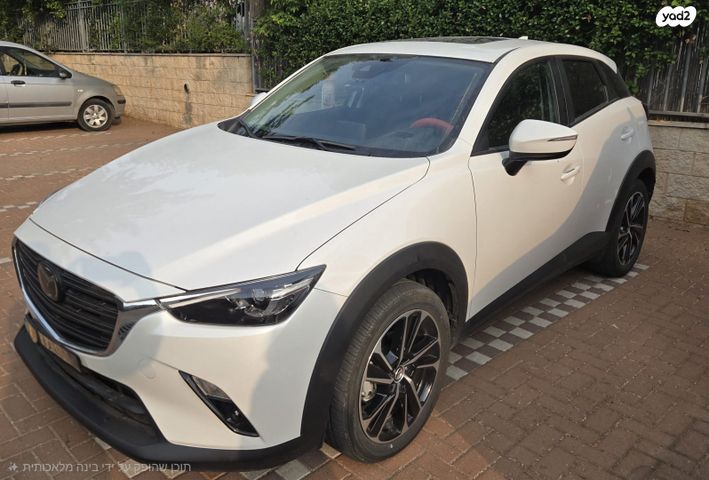 מודעת רכב מאזדה CX-3