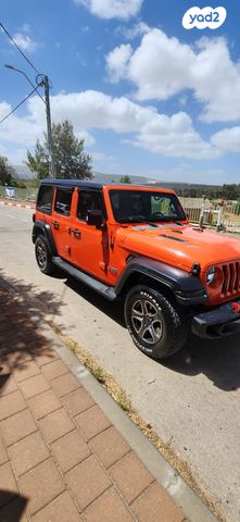 מודעת רכב ג'יפ רנגלר