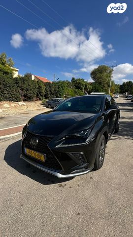 מודעת רכב לקסוס NX