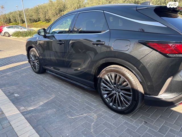 לקסוס RX