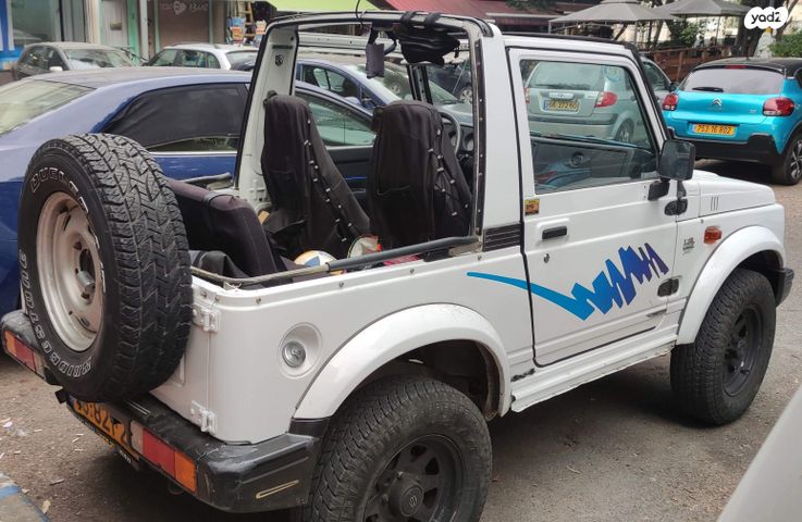 סוזוקי סמוראי