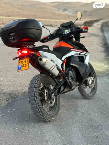 KTM Adventure 890R