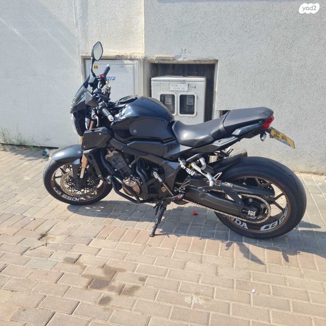 הונדה CB650R