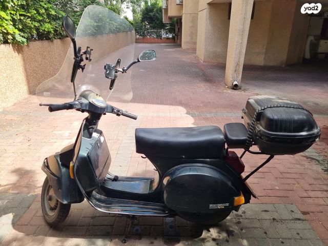 פיאג'ו וספה PX200E