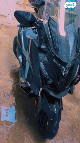 מודעת רכב סאן יאנג קרוזים 300