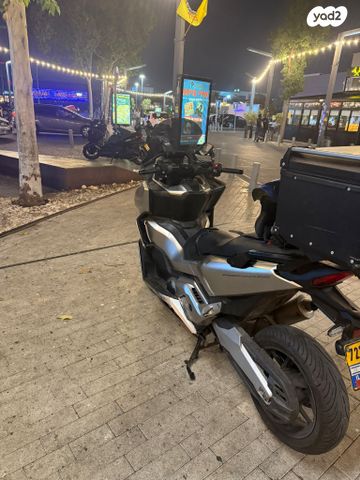 מודעת רכב הונדה פורזה 750