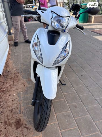 הונדה ויז'ן 110