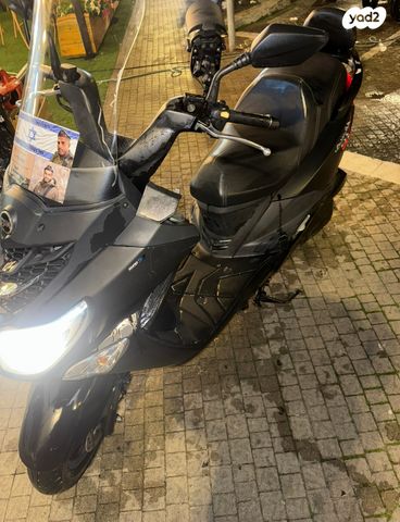 סאן יאנג ג'וי רייד 200