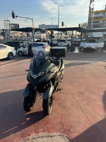 מודעת רכב ימאהה טריסיטי 300