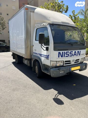 מודעת רכב ניסאן