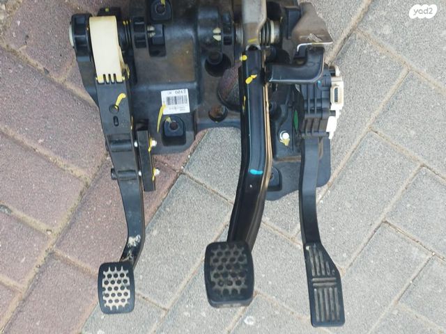 feedItemObj.data.row_1