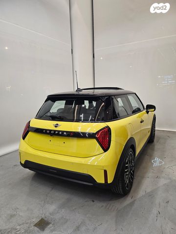 מודעת רכב מיני קופר