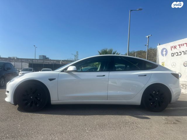 מודעת רכב טסלה מודל 3 2
