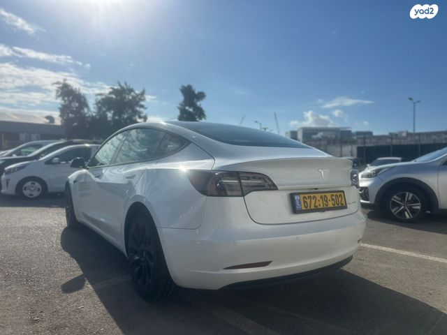 טסלה מודל 3