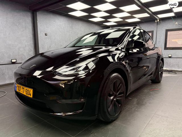 מודעת רכב טסלה מודל Y