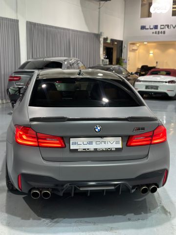 ב מ וו M5