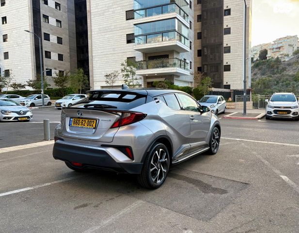 טויוטה C-HR