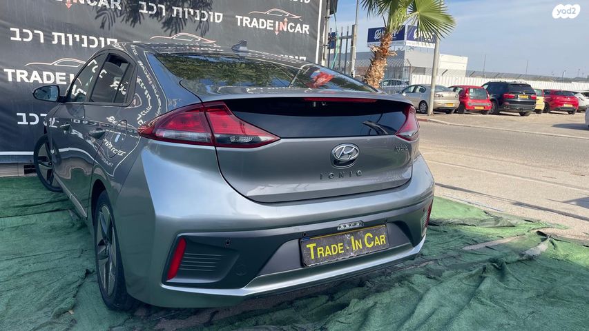 יונדאי איוניק