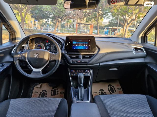 סוזוקי S-Cross