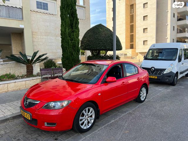 מודעת רכב מאזדה 3