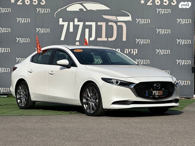 מודעת רכב מאזדה 3