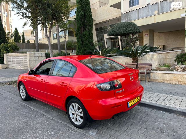 מאזדה 3