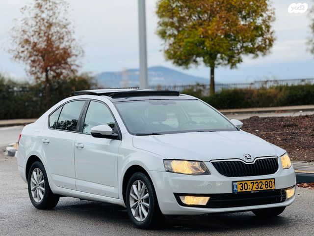 סקודה אוקטביה
