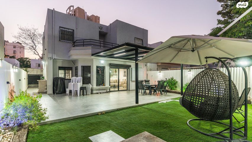 בית פרטי/ קוטג', י.ל. פרץ 18, נווה זאב, נאות אילן, באר שבע