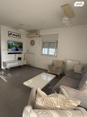 דירה, יהושע ברוכי 14, גילה, ירושלים