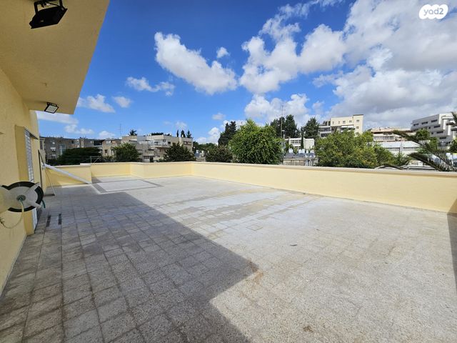 ארלוזורוב 20