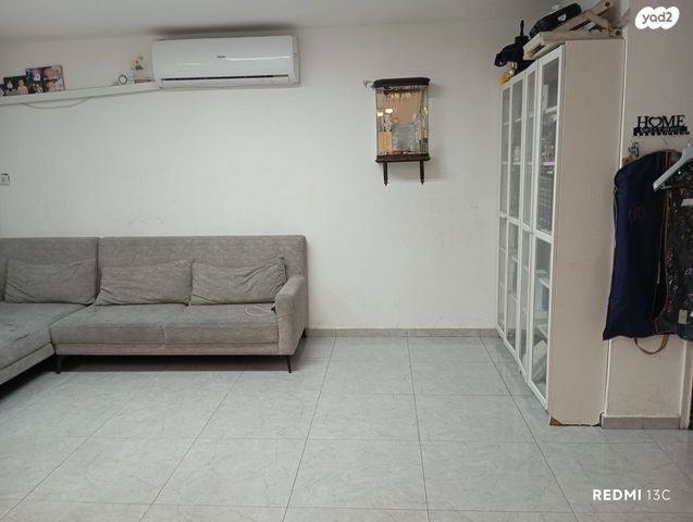 דירת גן, השישה עשר 6, פסגת זאב, ירושלים