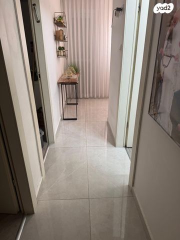 דו משפחתי, איילת השחר 14, נווה זאב, נאות אילן, באר שבע