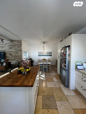 בית פרטי/ קוטג', משמרות 1, משמרות, משמרות