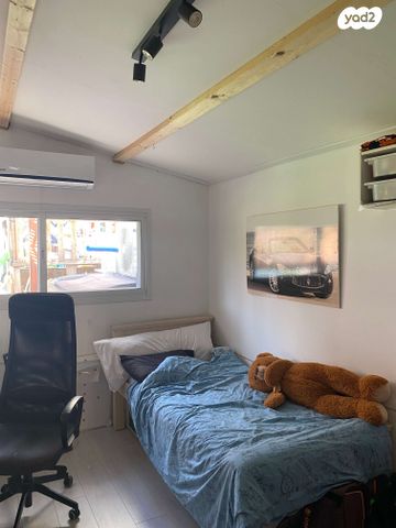 דו משפחתי, עציון 35, שיכון אשר, רעננה