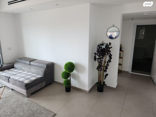 דירה, קרל פופר 13, קרית המדע, נתניה