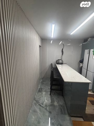 דירת גן, אריה אלטמן 16, פסגת זאב, ירושלים